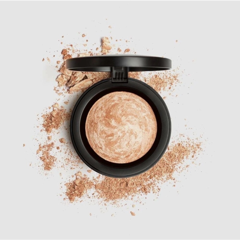 Mirenesse Makarena Mink Mineral Highlighter